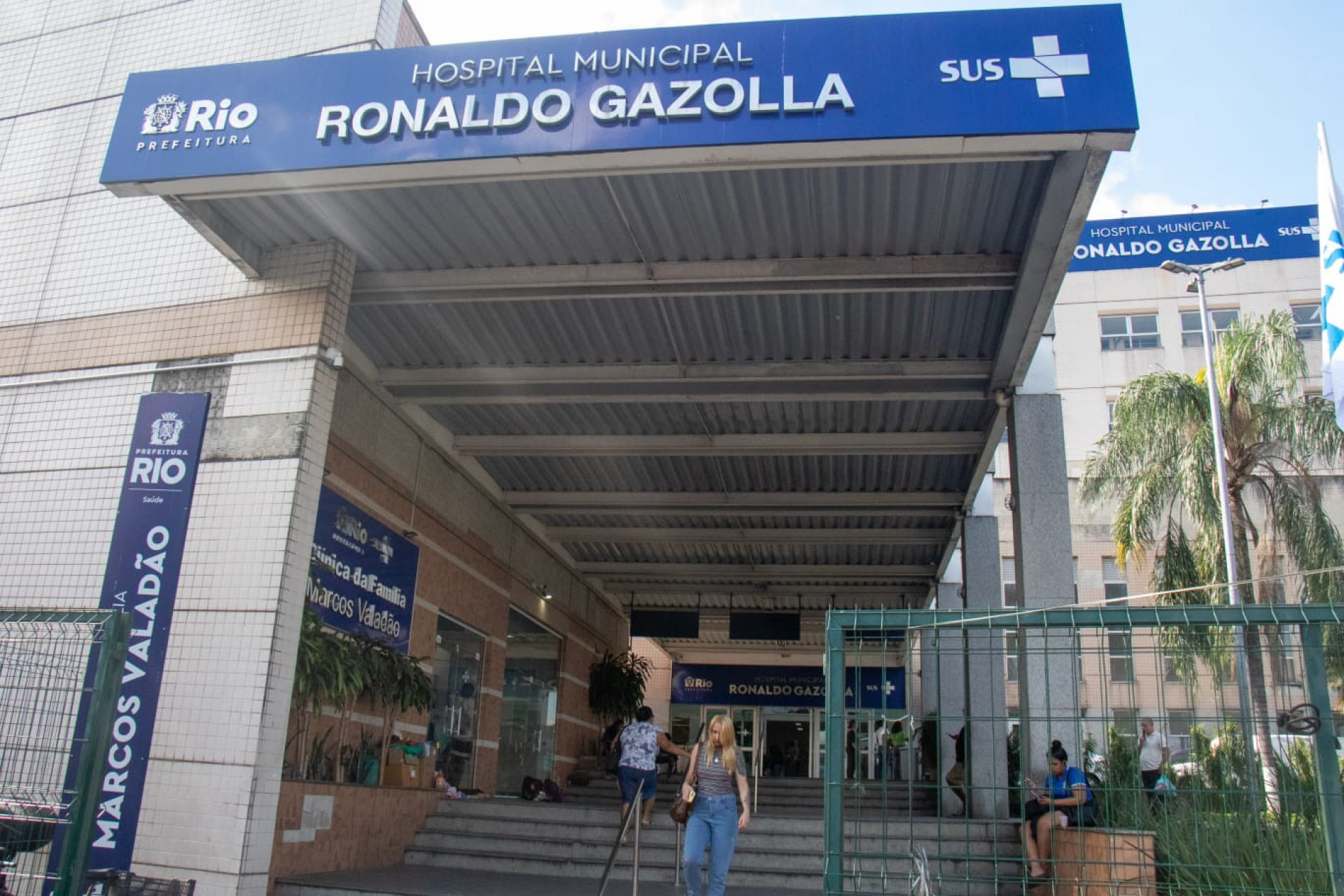 Mulher deu entrada no Hospital Municipal Ronaldo Gazolla já sem vida - Érica Martin / Agência O Dia
