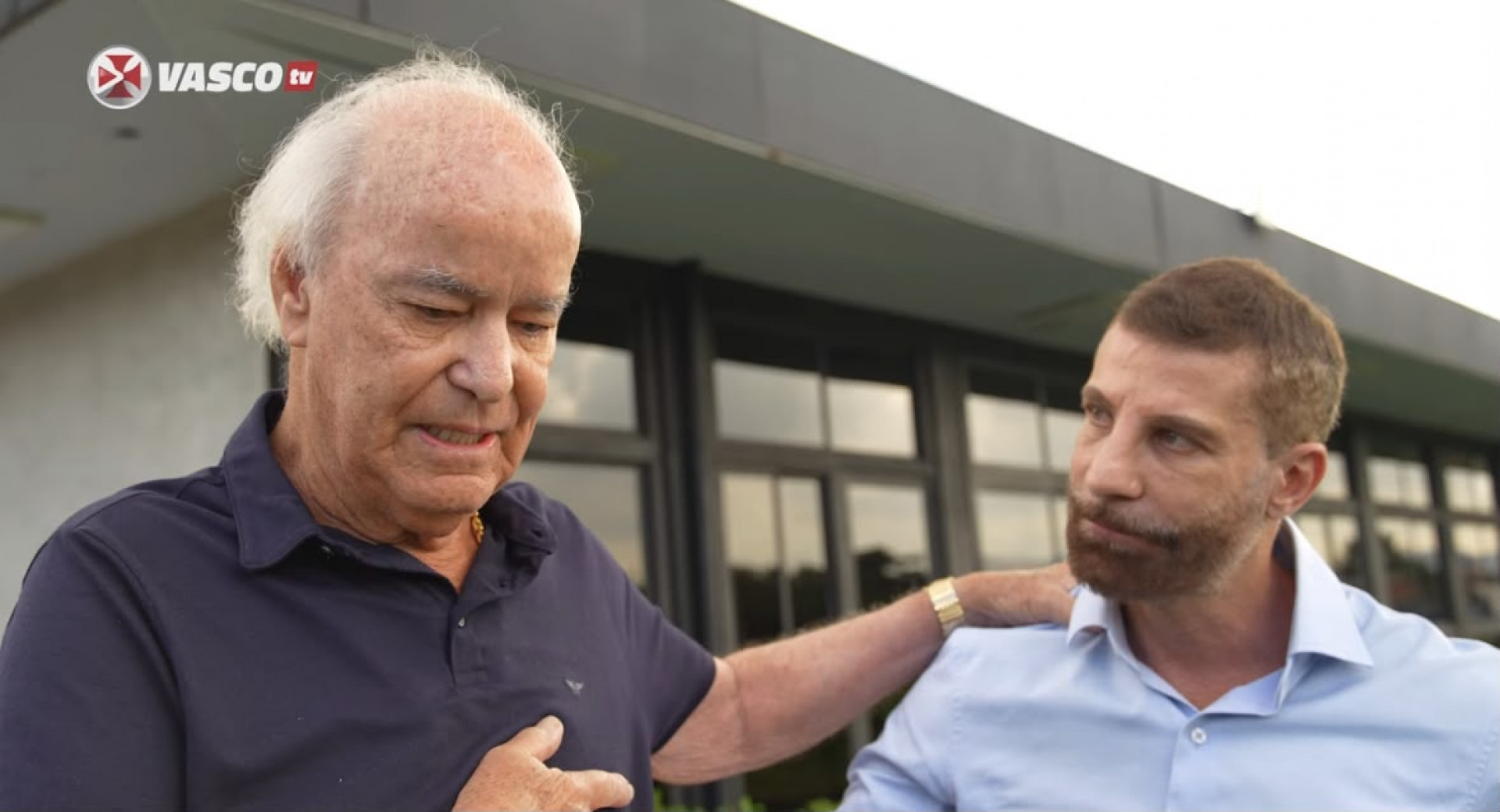 Ant&ocirc;nio Lopes ao lado do presidente Pedrinho - Reprodu&ccedil;&atilde;o / Vasco TV