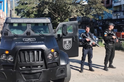 Tiroteio termina com três mortos e um ferido no Recreio