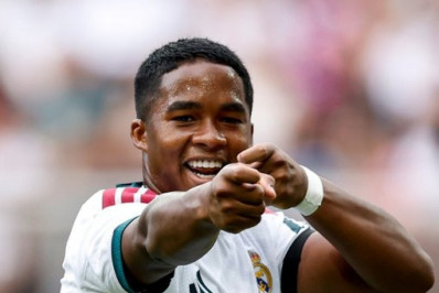 Endrick marca, mas Real Madrid empata com Fiorentina em amistoso
