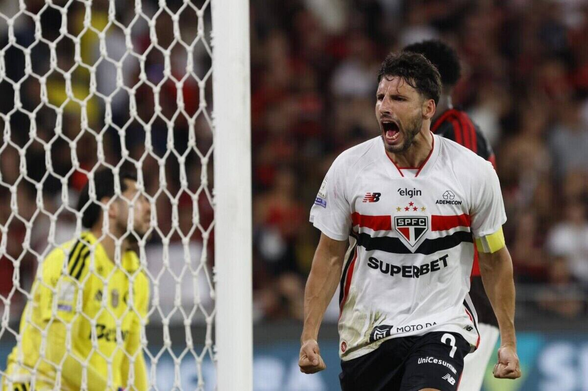 S&atilde;o Paulo chega a acordo com Calleri para renova&ccedil;&atilde;o de contrato