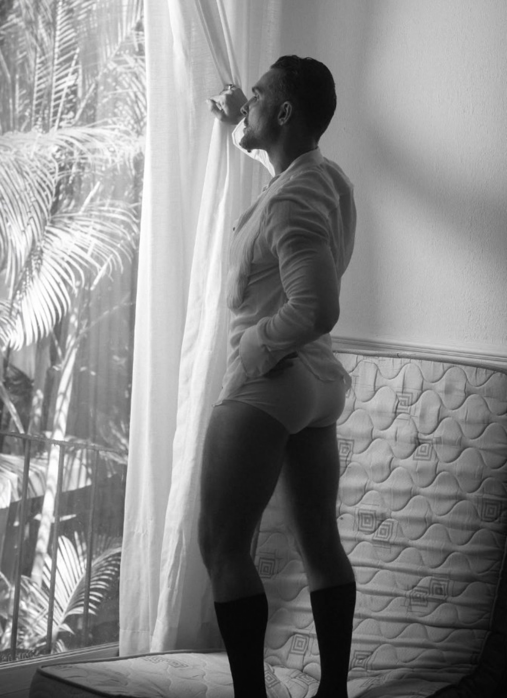 Igor Rickli publicou ensaio fotográfico onde aparece só de cueca e falou sobre autoconfiança - Reprodução / Brunno Rangel - orangel