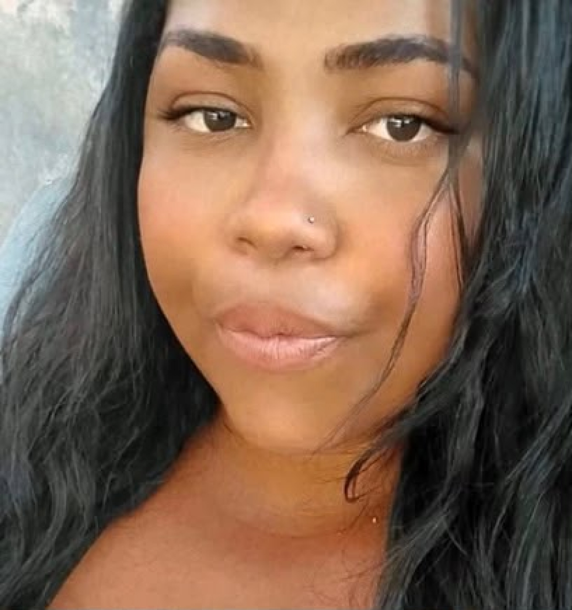 Suellen da Silva Ribeiro foi baleada na cabeça