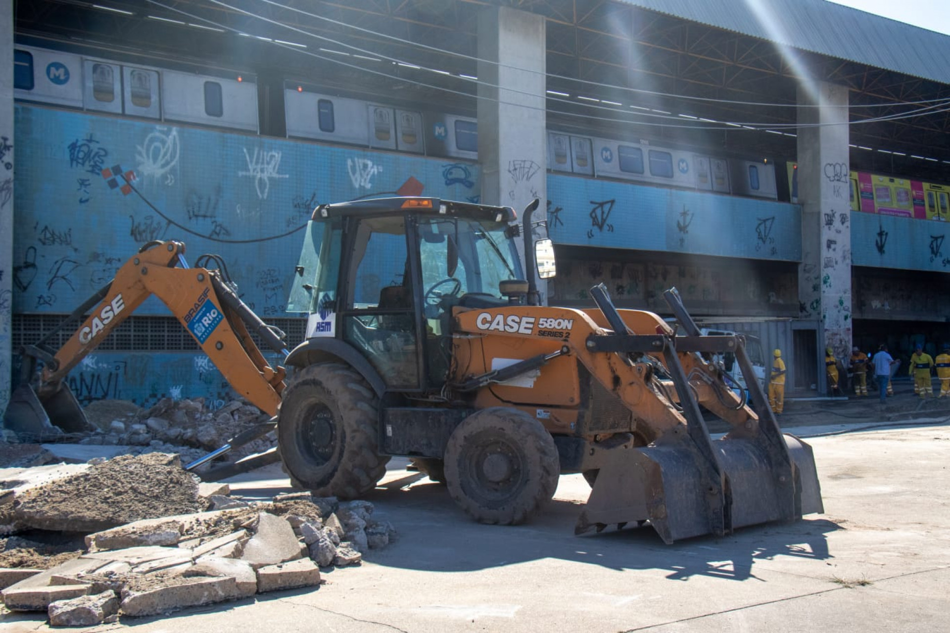 Obras nos novos terminais da Zona Norte tiveram início neste sábado - Érica Martin/Agência O DIA
