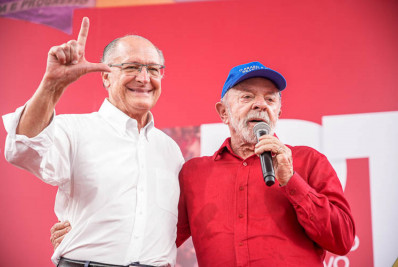 PT oficializa candidatura de Lula para a Presidência da República