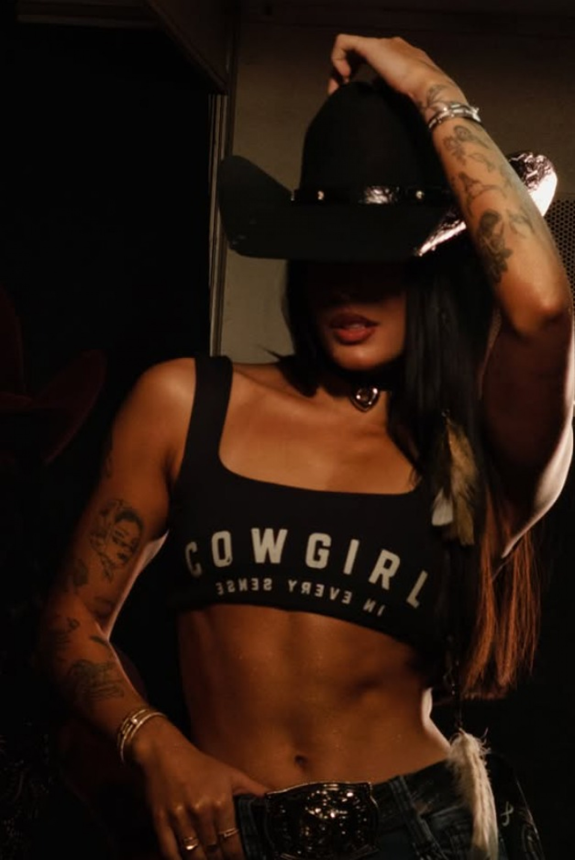 Ana Castela vestiu look de boiadeira e encantou web ao publicar fotos no Instagram - Reprodução / Instagram