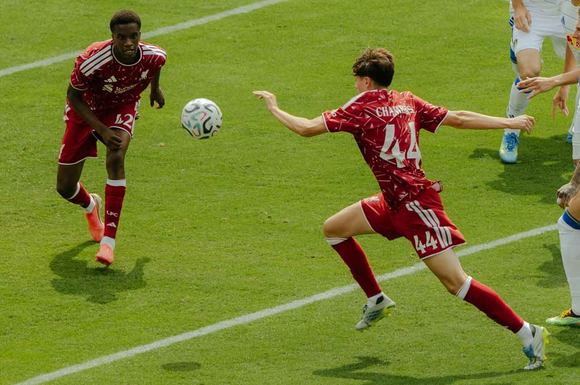 Liverpool x Leeds - Torneio de Ver&atilde;o da Premier League - Divulga&ccedil;&atilde;o/Liverpool FC