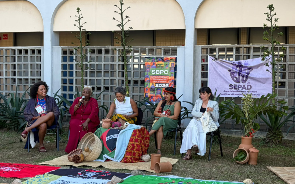 Quilombo de Bongaba participa de evento cient&iacute;fico na UFF - Divulga&ccedil;&atilde;o/Arquivo pessoal
