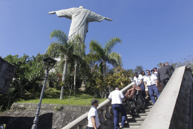 Escadas rolantes do Cristo Redentor são desligadas para obras