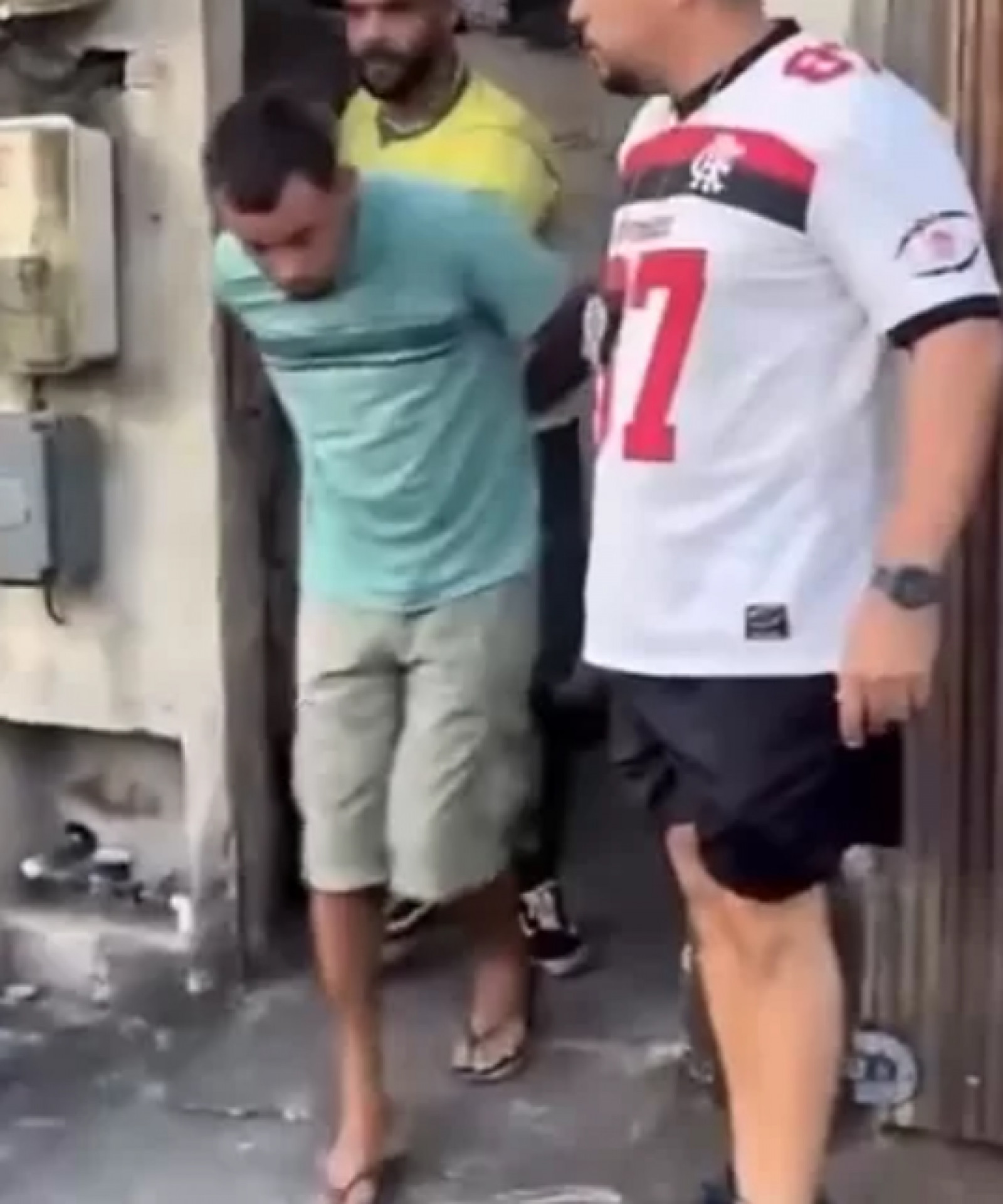 Foragido preso em Cabo Frio