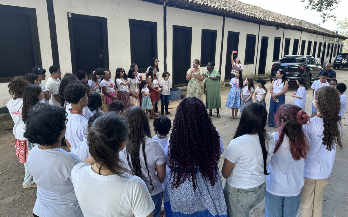 Crianças e adolescentes participaram de oficinas, vivências culturais e conheceram a história da Comunidade Quilombola de Machadinha