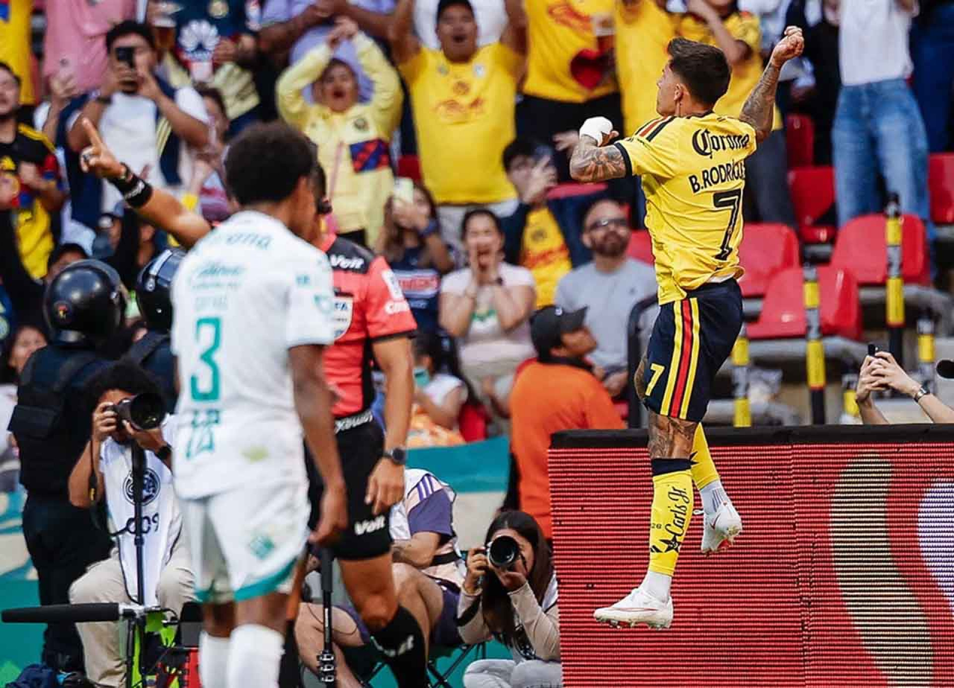 Cruzeiro encerra negocia&ccedil;&atilde;o e desiste de Brian Rodr&iacute;guez