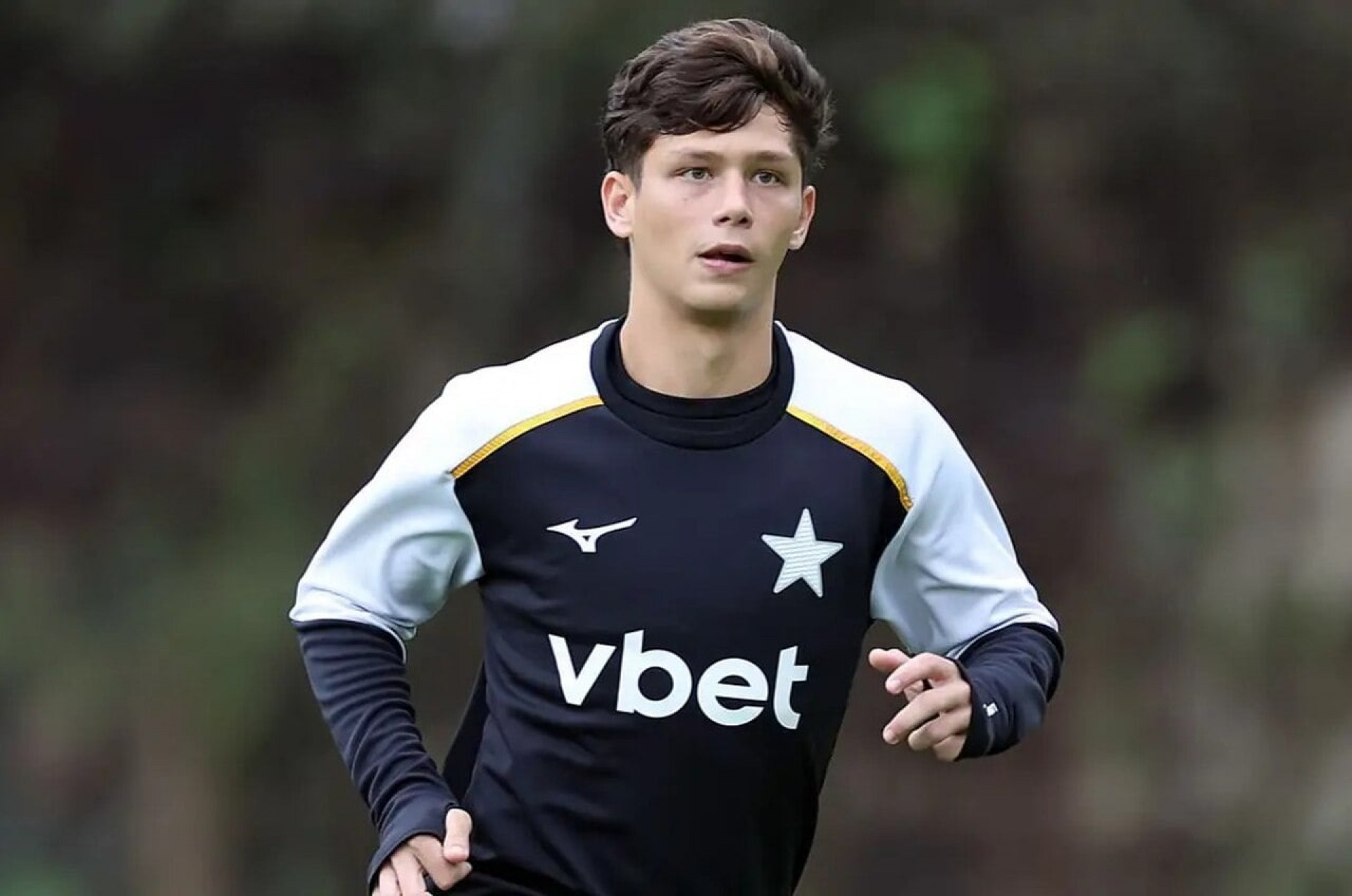 Clubes da Espanha e franquias da MLS monitoram garoto do Botafogo