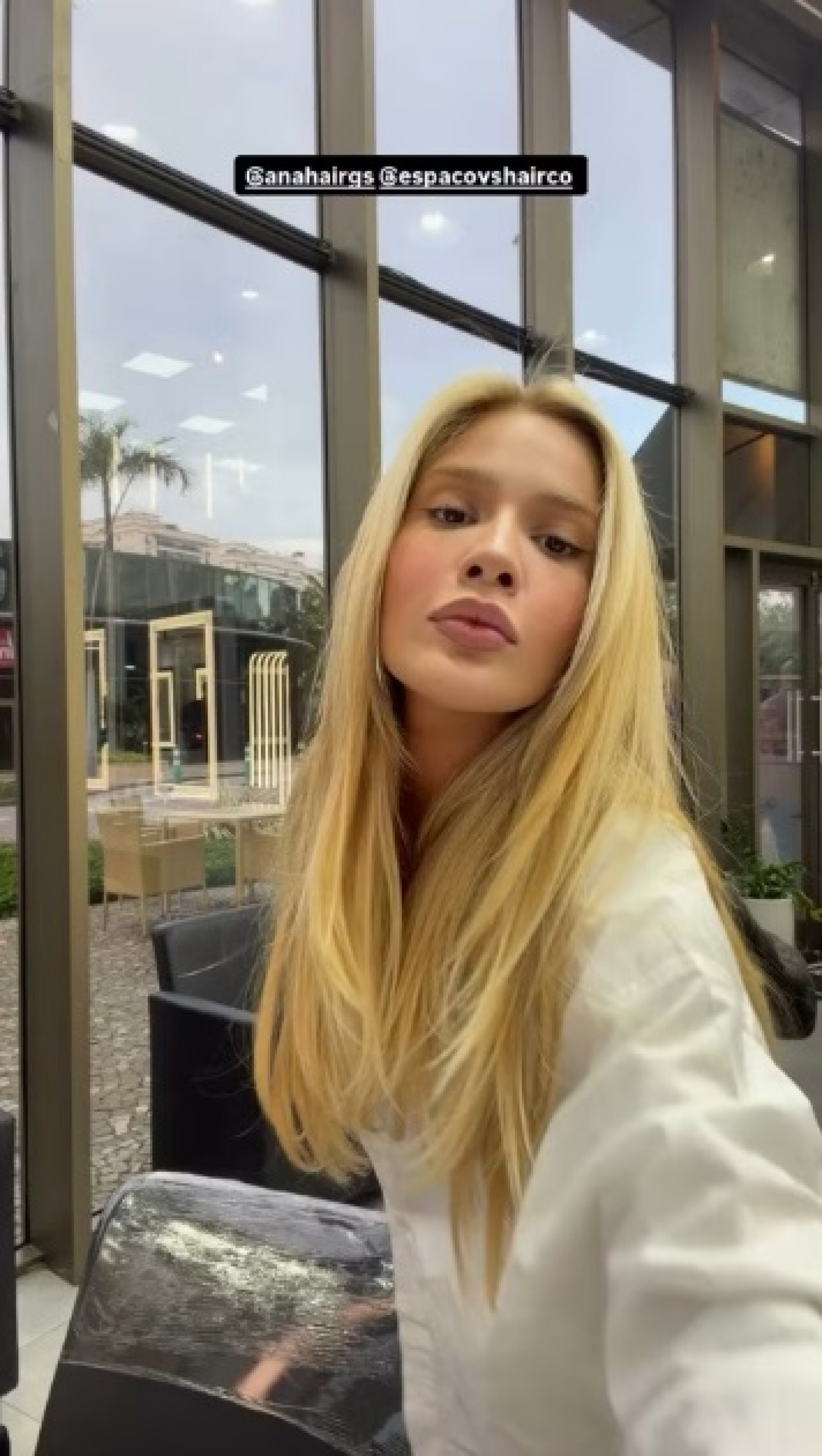 Karoline Lima mostra cabelo natural antes de colocar mega hair - Reprodução Instagram