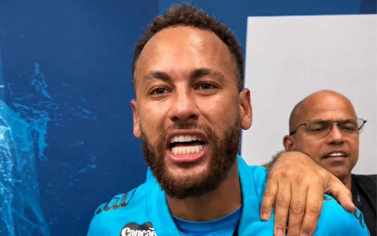 Camisa 10 ironiza ex-jogador após receber crítica; provocação remete a episódio passado com drogas