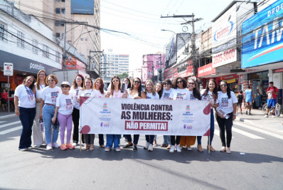 São Gonçalo dá início ao Agosto Lilás com ação de conscientização no Centro