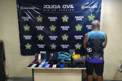 Comerciante é preso suspeito de manter celulares roubados em loja