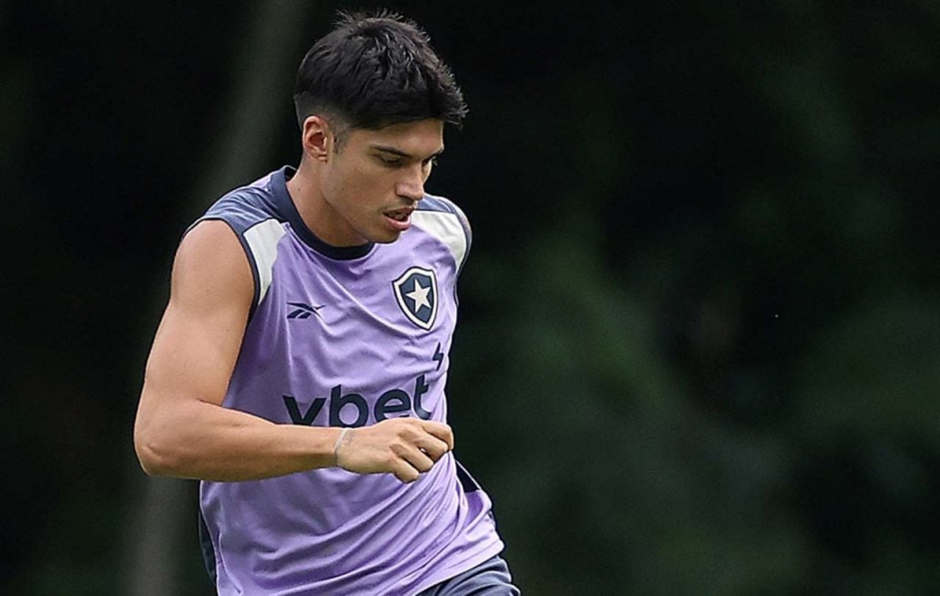 Botafogo n&atilde;o deve reintegrar Joaqu&iacute;n Correa ao elenco