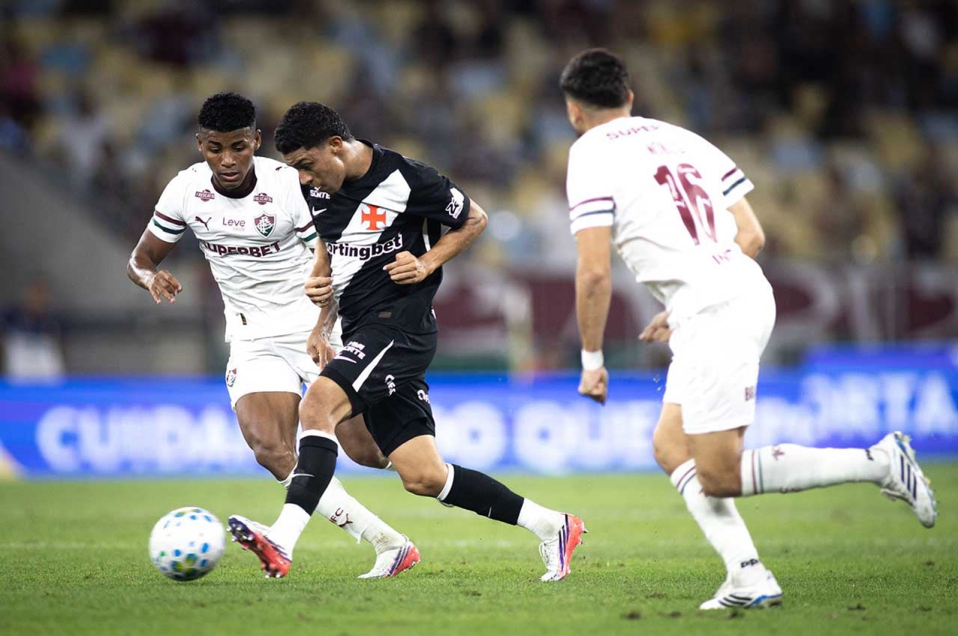Copa do Brasil: Maracan&atilde; ter&aacute; megaopera&ccedil;&atilde;o especial para Fluminense x Vasco