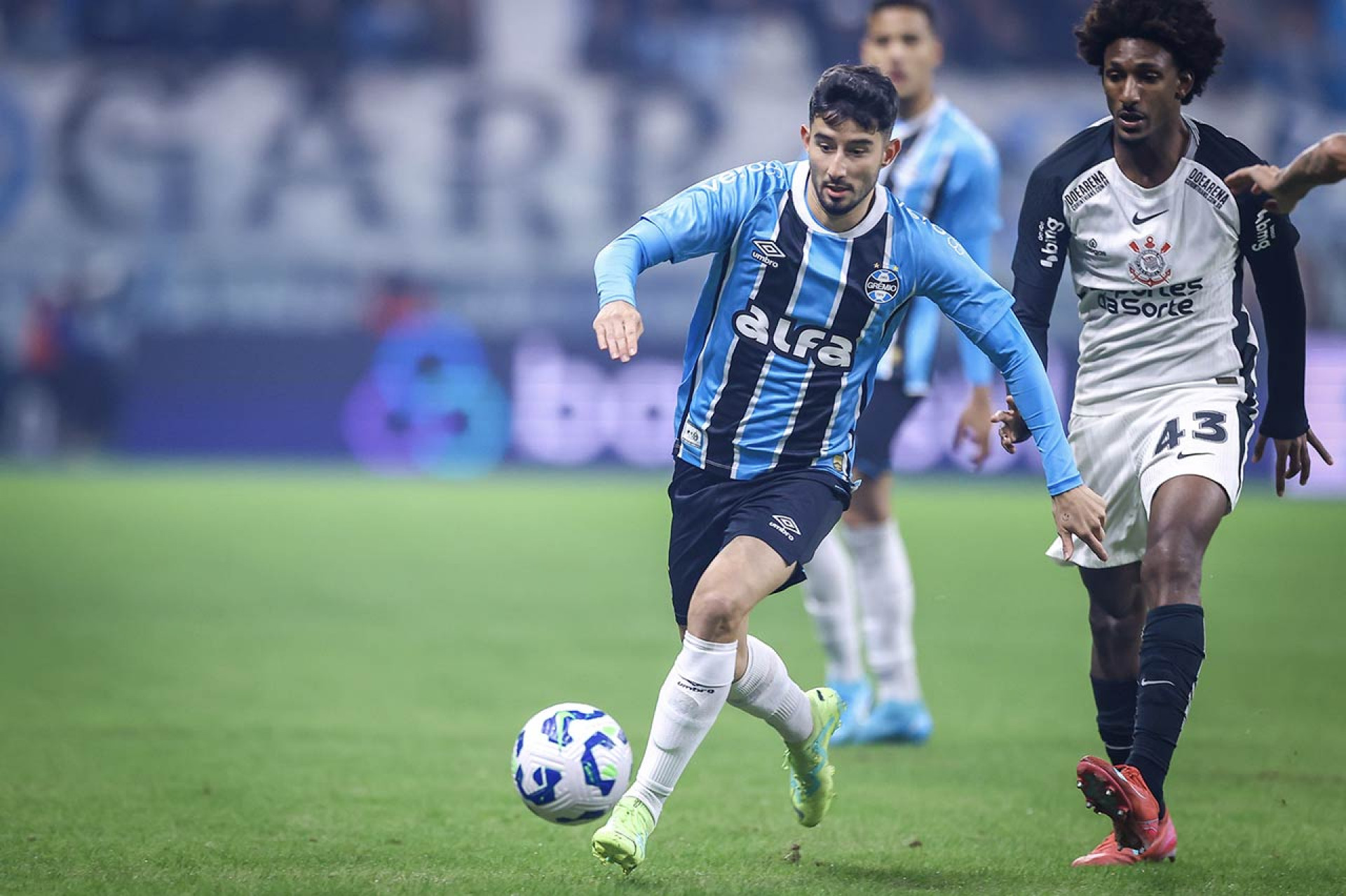 Kike Olivera rompe com Bahia e pede sa&iacute;da ap&oacute;s impasse interno