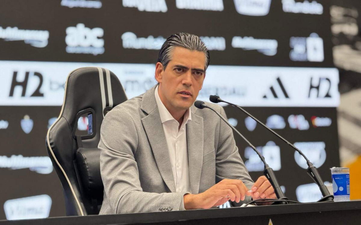 Bracks quebra sil&ecirc;ncio sobre Fred e anima torcida do Atl&eacute;tico