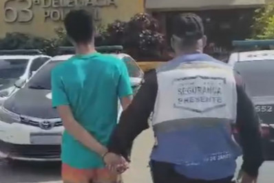 Denúncia de morador leva à prisão de suspeito por ligação com o tráfico em Japeri