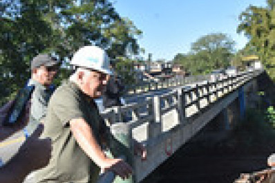 Prefeitura de Angra inicia a construção de passarela sobre o Rio Bracuí
