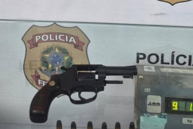 Morador de Macaé é preso ao tentar embarcar armado em voo no Galeão