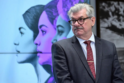 STJ condena ministro por assédio sexual e importunação