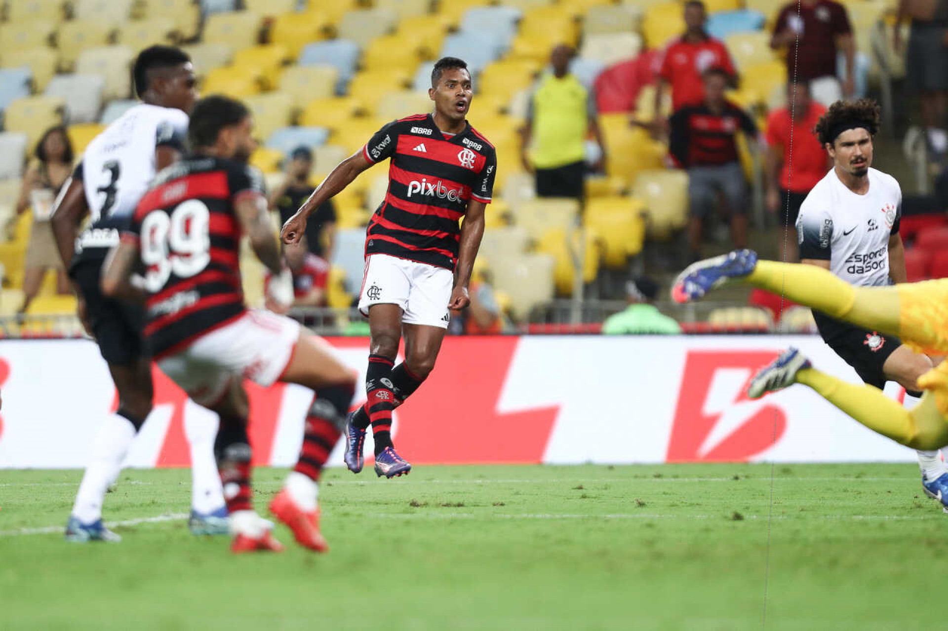 Jejum? Veja quem est&aacute; h&aacute; mais tempo sem marcar no Flamengo