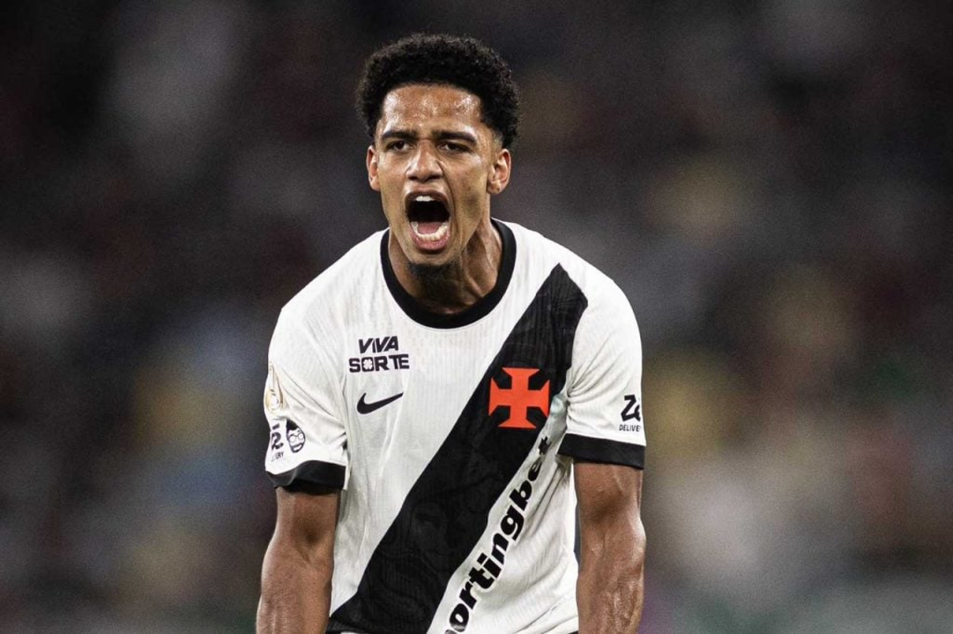 Her&oacute;i da classifica&ccedil;&atilde;o, Brenner renasce no Vasco e pede passagem
