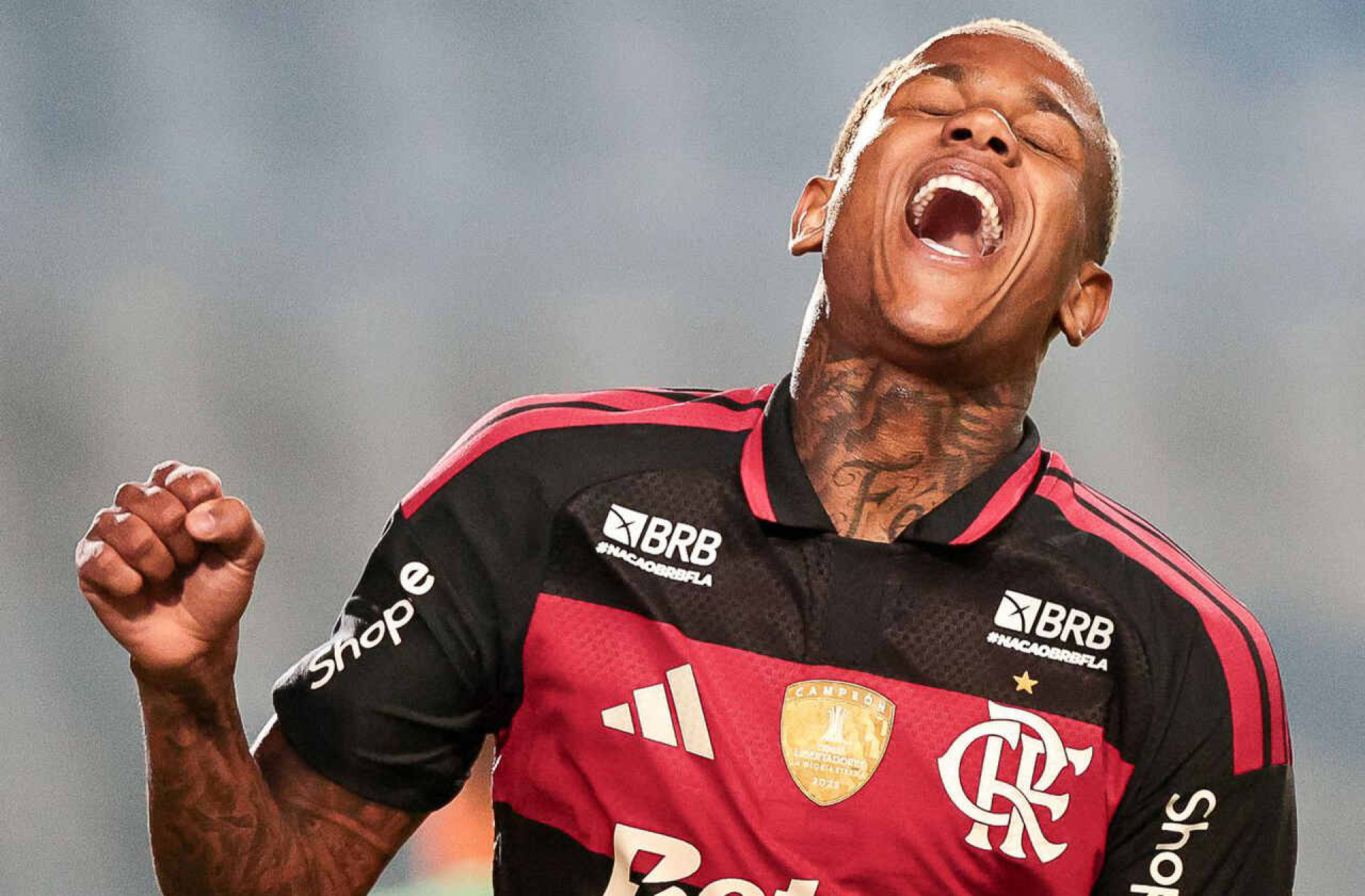Flamengo avalia interesse do Red Bull Bragantino por Wallace Yan