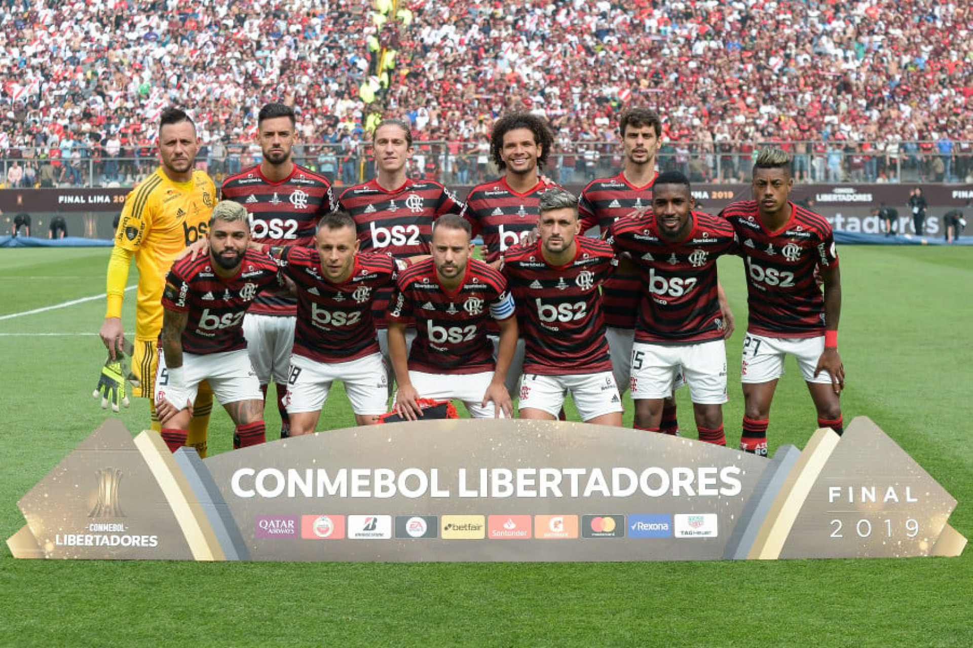 Longevos! Veja quais jogadores est&atilde;o h&aacute; mais tempo no Flamengo