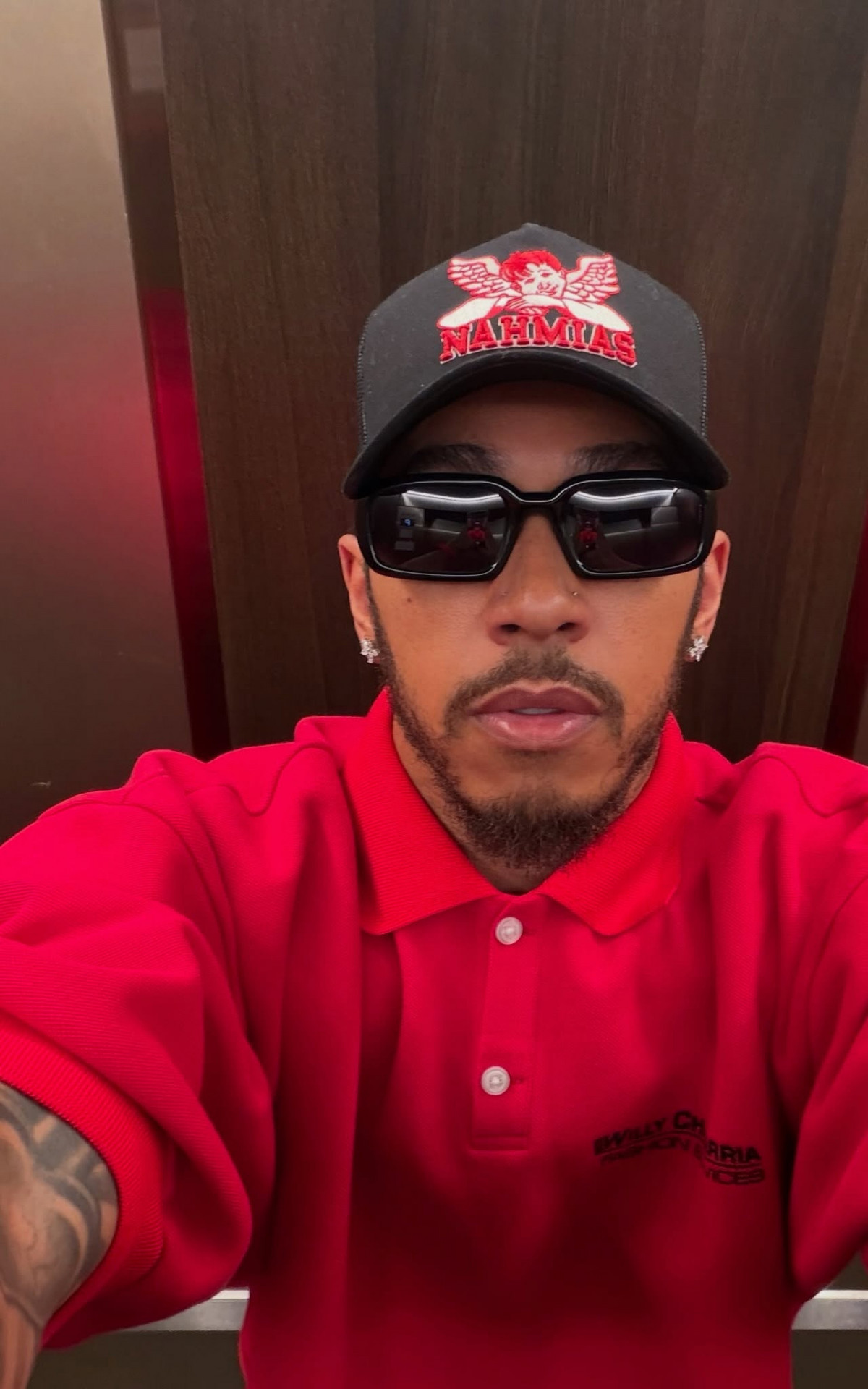 Lewis Hamilton abre álbum de fotos 