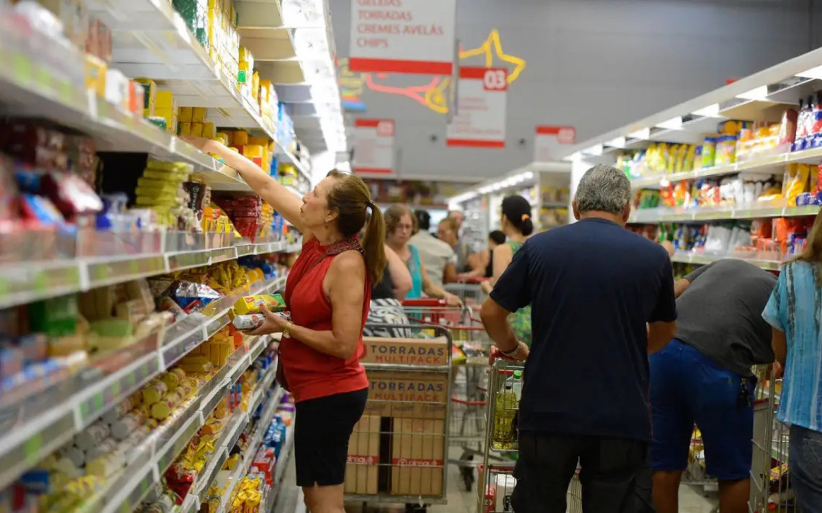 No Rio de Janeiro, o preço da cesta básica chegou a R$ 920,94 em junho, alta de 0,71% em relação a maio