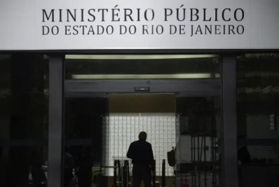 Ex-padre de Niterói é condenado a 48 anos de prisão por crimes contra enteados