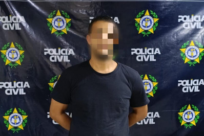 Homem é preso após agredir companheira e tentar impedi-la de deixar casa