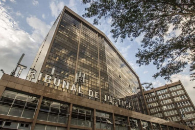 Ex-padre é condenado por estupro e tortura de enteados