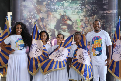 Grátis! Porta-bandeira da Portela promove oficina de bailado no Centro
