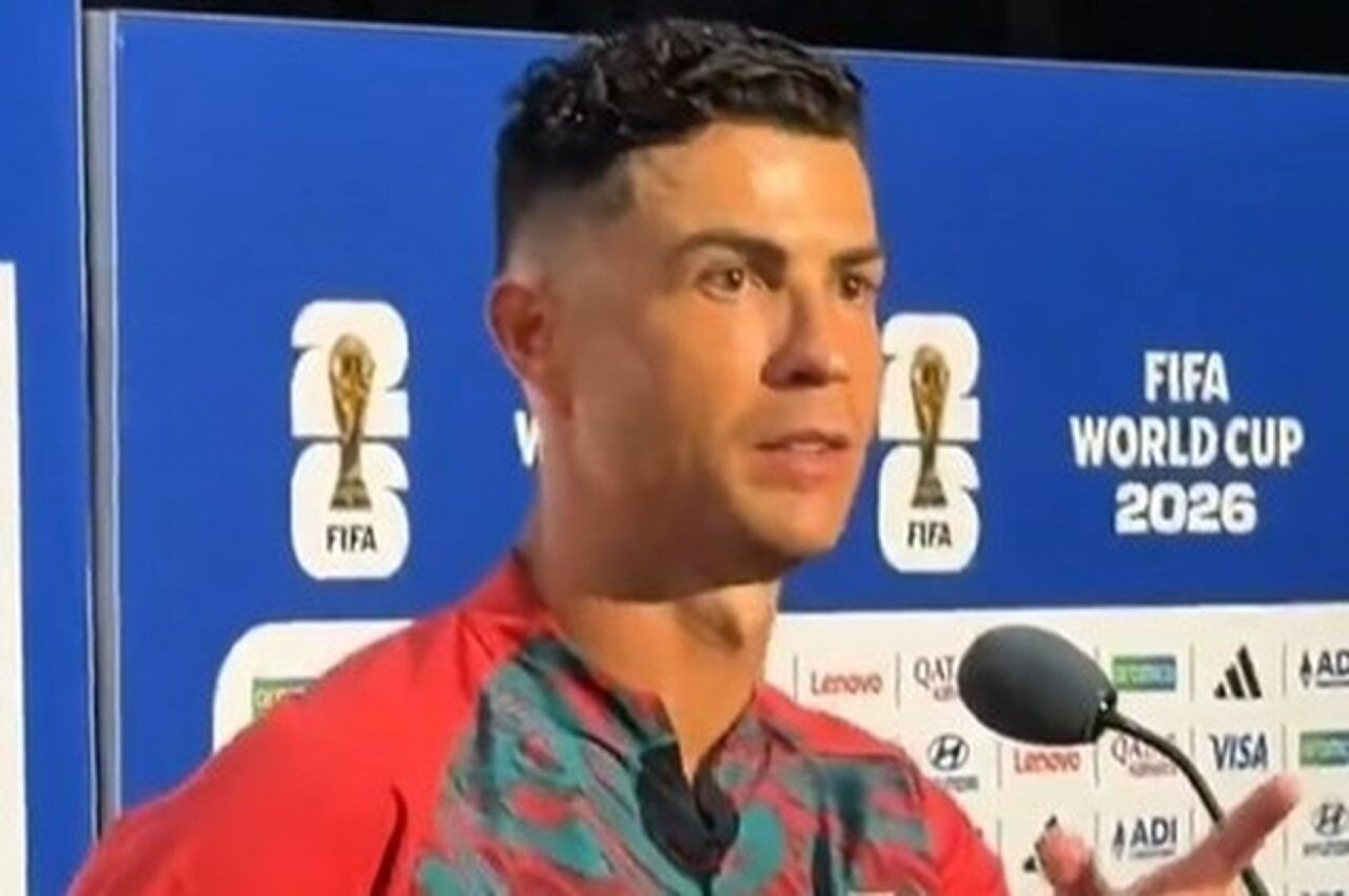 Messi e Ronaldo foram alvos de amea&ccedil;as durante a Copa, aponta dossi&ecirc; do FBI