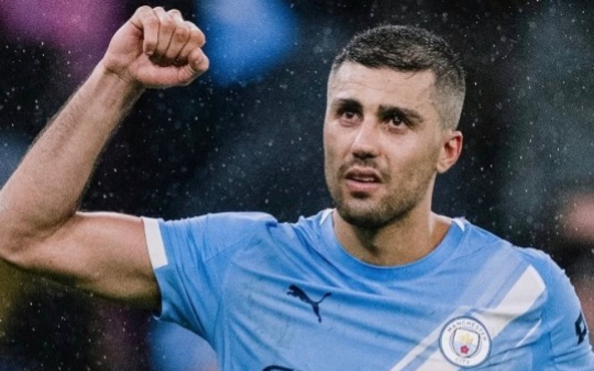 Rodri com a camisa do Manchester City