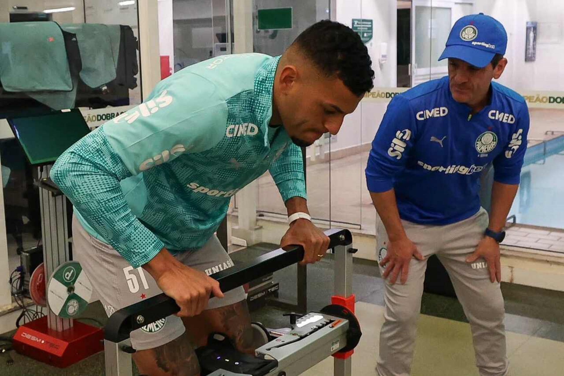 Palmeiras faz cinco altera&ccedil;&otilde;es na lista de inscritos na Libertadores
