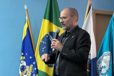 Indefinição sobre o certame da EF-118 gera expectativas