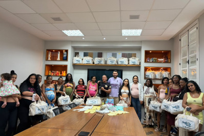 Prefeitura de Três Rios entrega mais de 50 kits maternidade pelo programa Cegonha Social