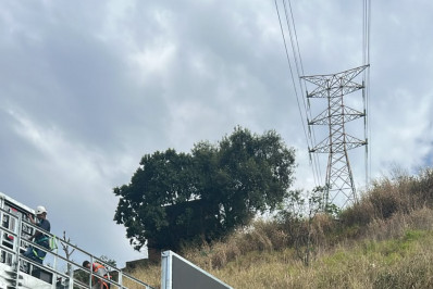 Muralha Digital é instalada no limite de Caxias com Belford Roxo