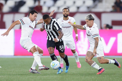 Em jogo movimentado, Botafogo e Fluminense empatam pelo Brasileirão