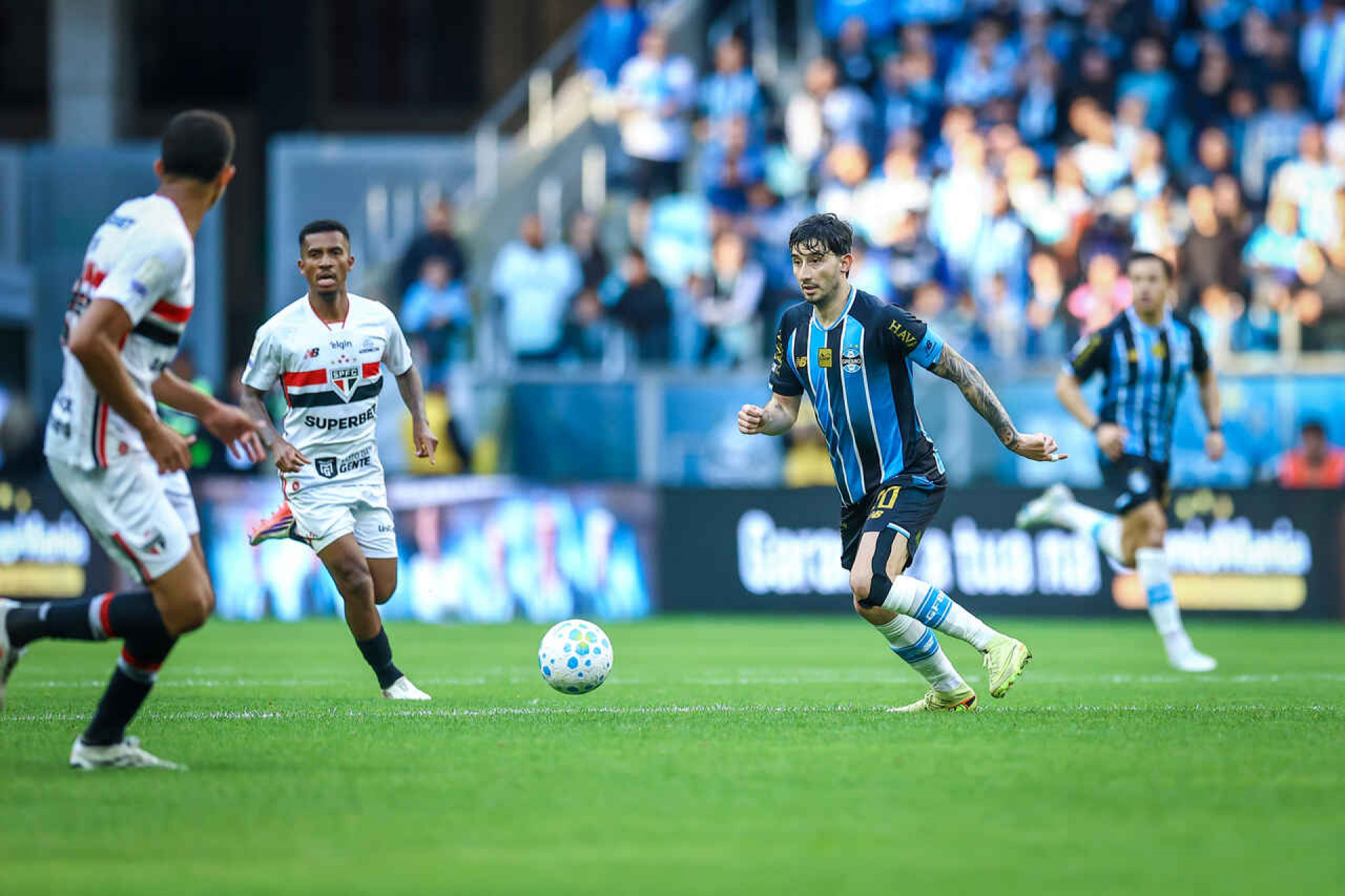 Marcos Ant&ocirc;nio pede desculpas para torcida do S&atilde;o Paulo em outra derrota