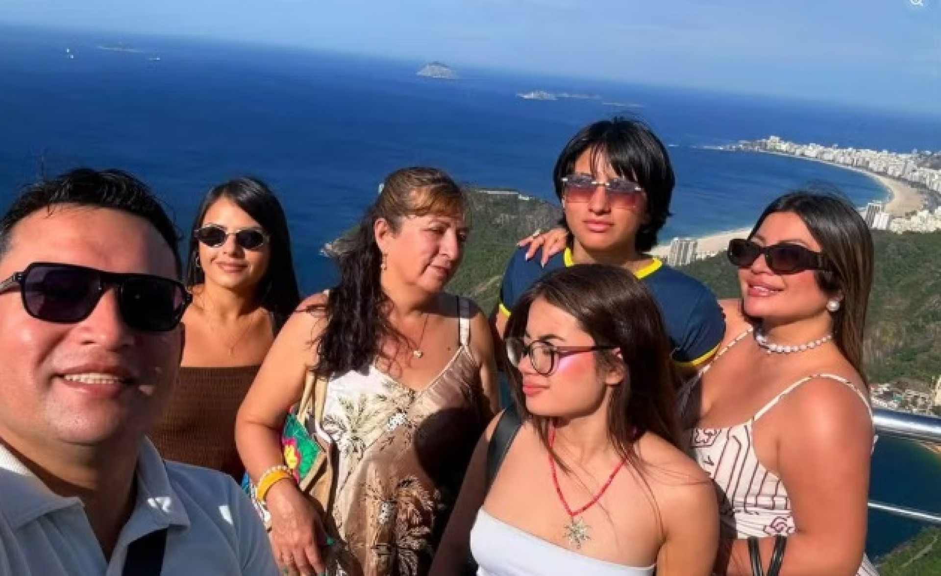 Parente de colombianas mortas em queda de helicóptero faz homenagem - Reprodução Redes Sociais
