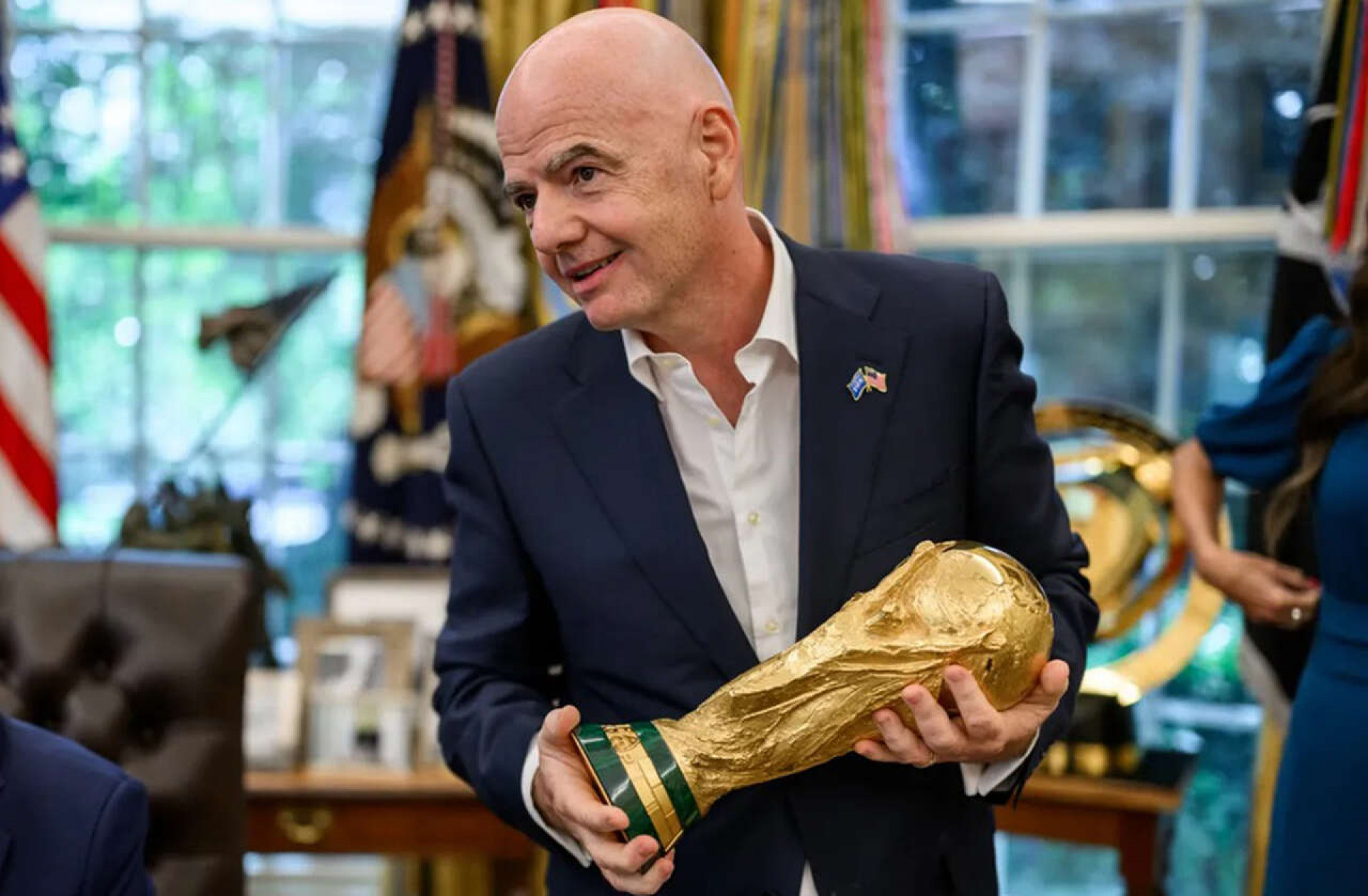Fifa sai em defesa de Gianni Infantino em meio &agrave; press&atilde;o pol&iacute;tica