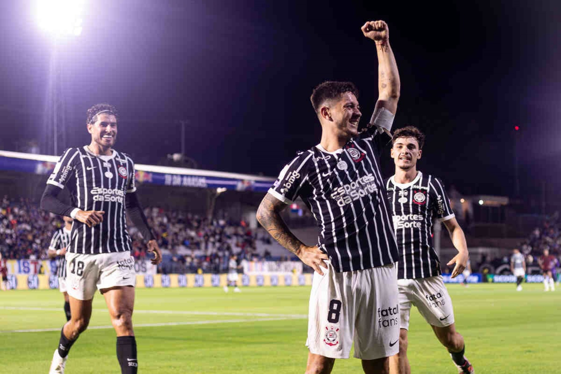 Diniz: “Disposi&ccedil;&atilde;o f&iacute;sica dos jogadores foi algo impressionante”
